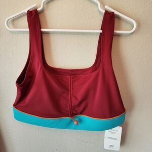 Fabletics medium impact sports bra, NWT